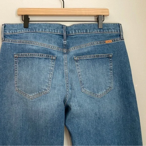 AYR Boyfriend Jeans in Classic Blue - Picture 6 of 9